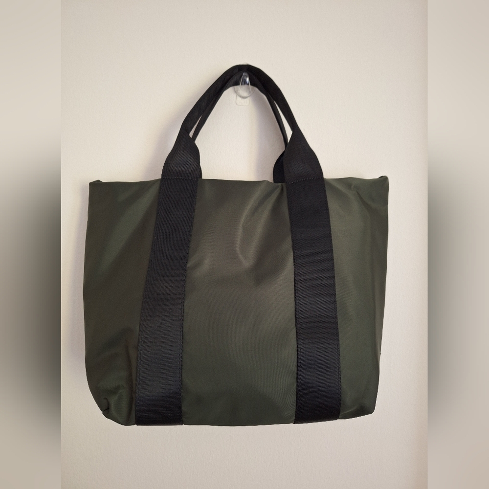 Fabletics The Day Trip Tote Crossbody Bag Green Black Gym Athletic